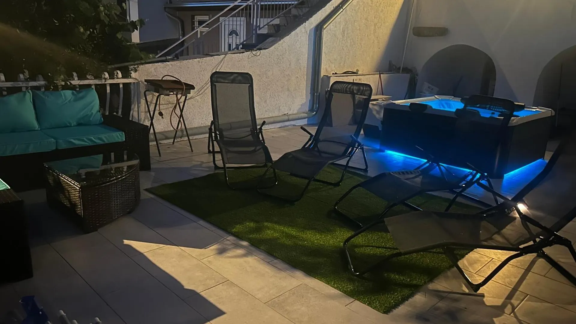 Apartments Dramalj
